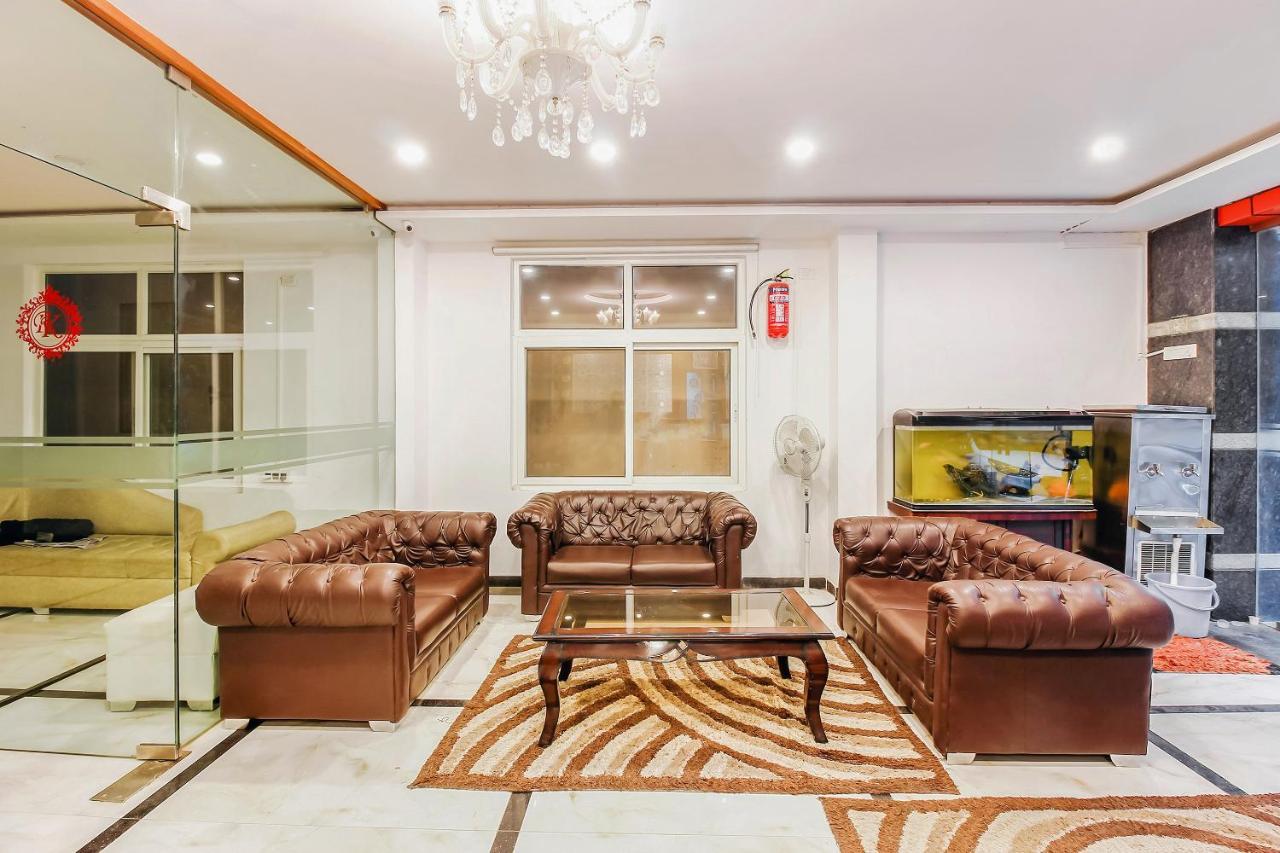 Oyo 29131 Hotel Mn Grand Shamshabad Exteriör bild