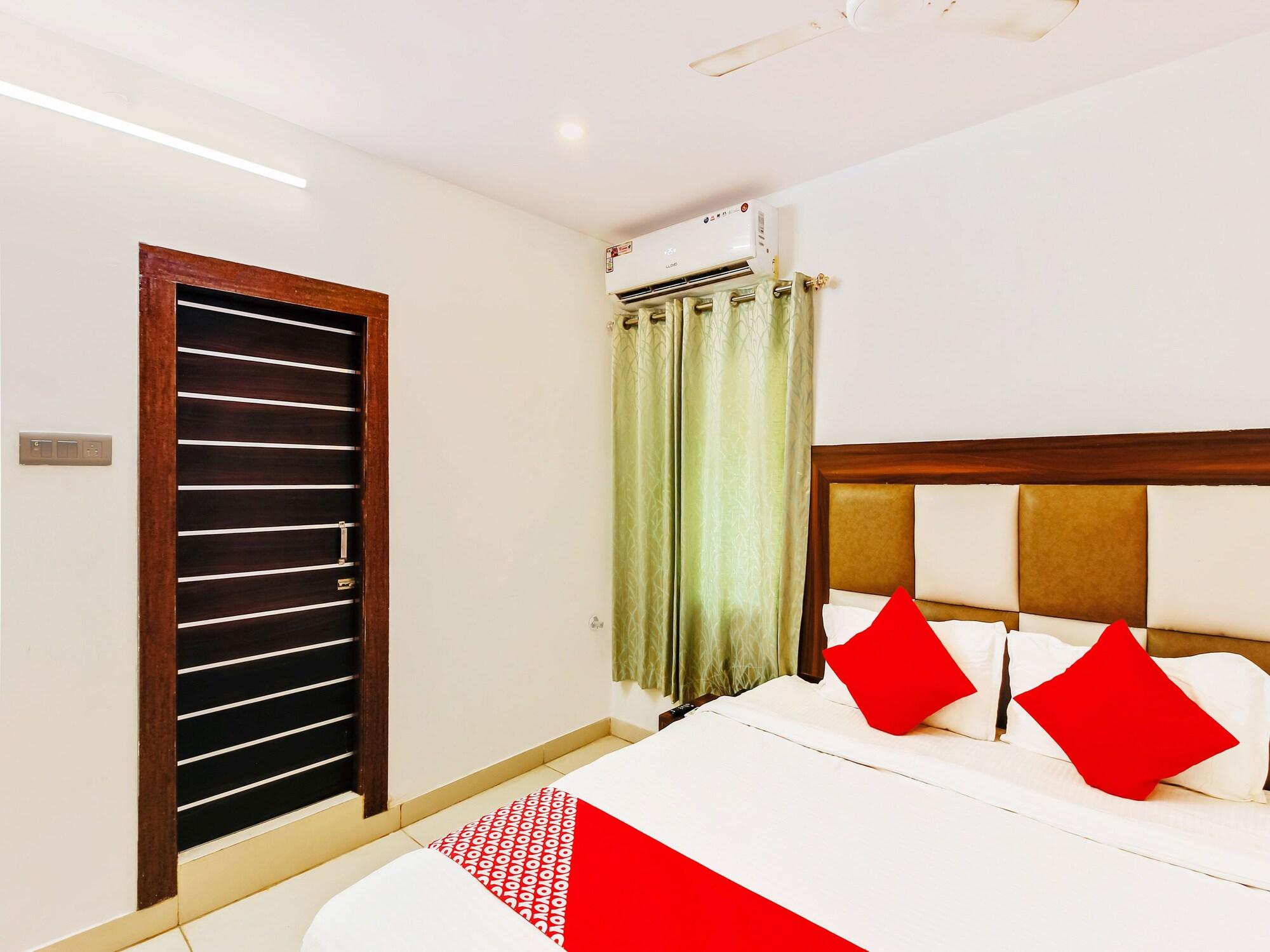 Oyo 29131 Hotel Mn Grand Shamshabad Exteriör bild